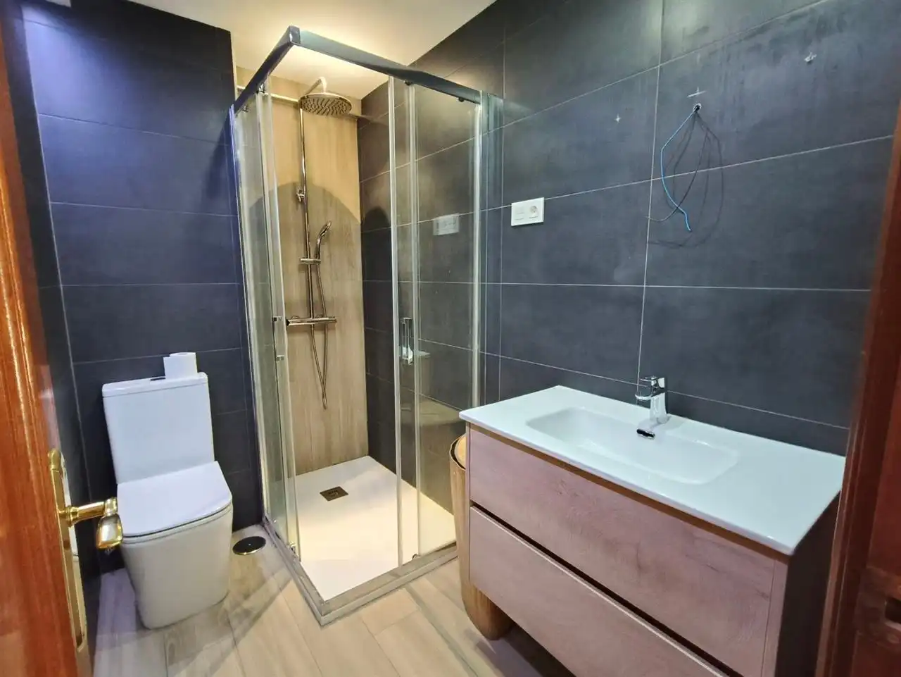 Bathroom of Flat for sale in Málaga