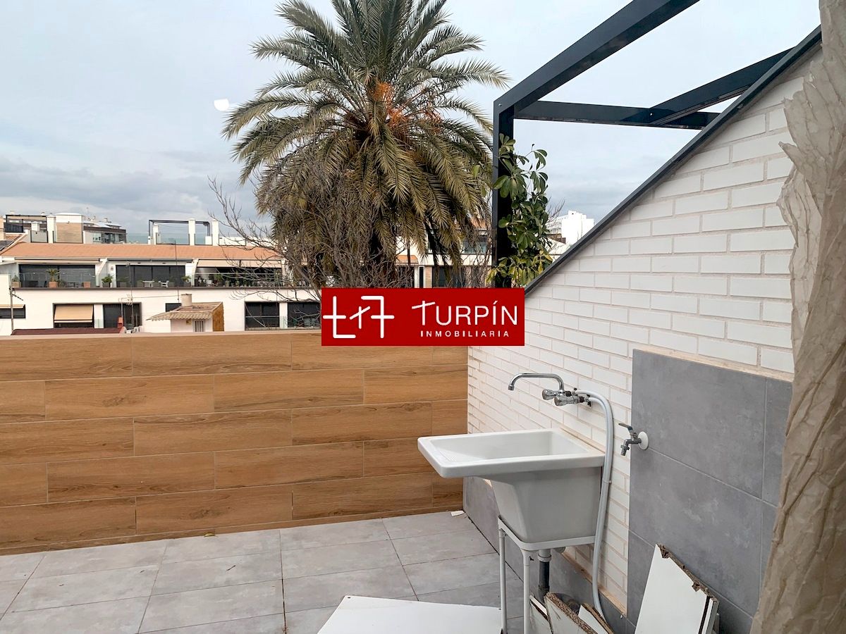 Terrassa de Àtic en venda en  Murcia Capital amb Aire condicionat, Terrassa i Piscina comunitària