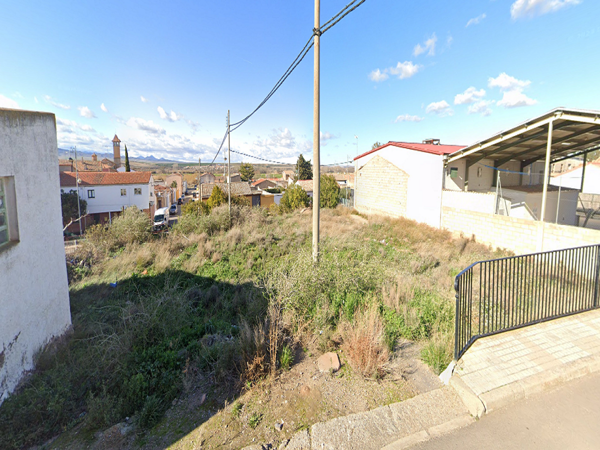 Residencial en venda en Lucena de Jalón