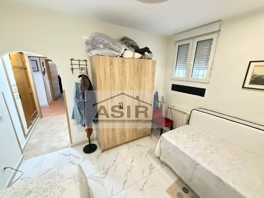 Habitación de Casa o chalet en venta en Alzira