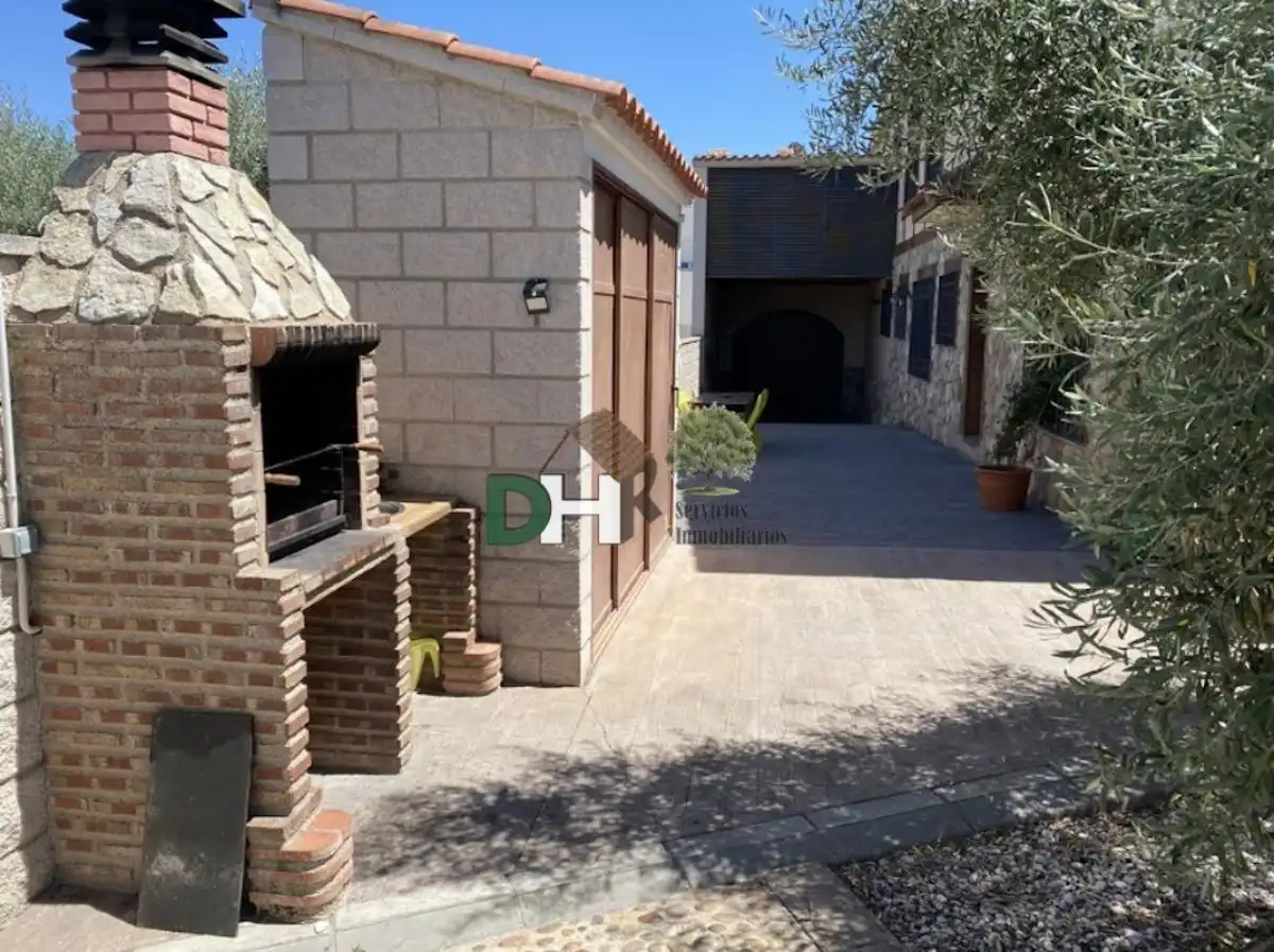 Casa o chalet en venta en Valdefuentes