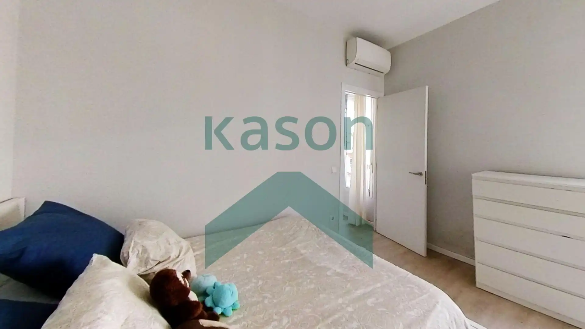 Schlafzimmer von Wohnung zum Verkauf in Madrid mit Klimaanlage und Heizung