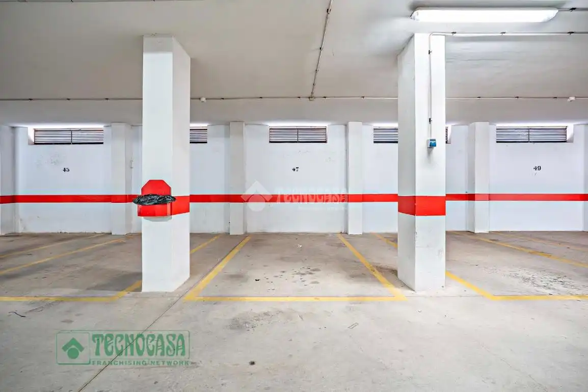 Parkplatz von Wohnung zum Verkauf in Vícar mit Heizung