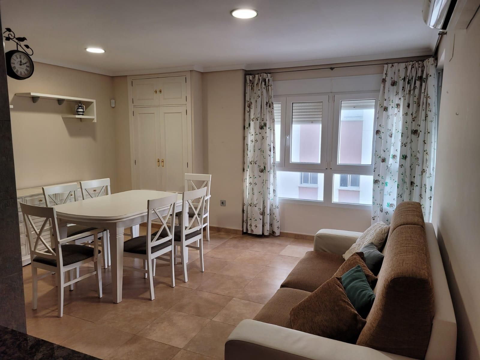 Sala d'estar de Pis en venda en  Cádiz Capital amb Aire condicionat, Calefacció i Terrassa