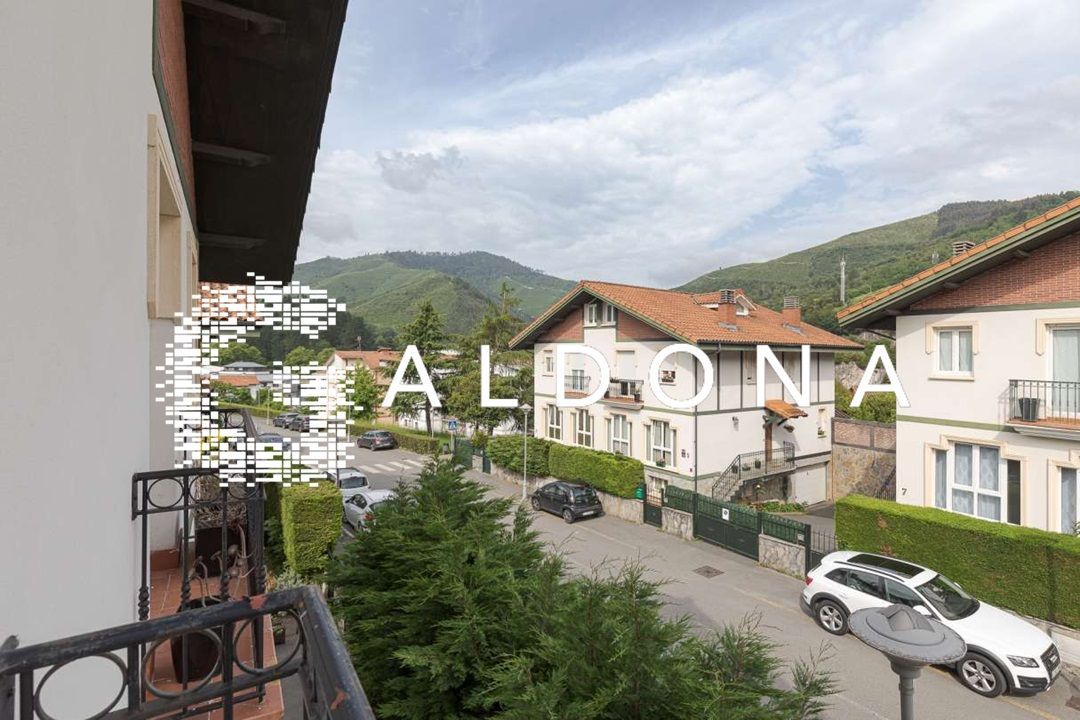 Single-family semi-detached for sale in Andoneikua Hiribidea, Mendaro