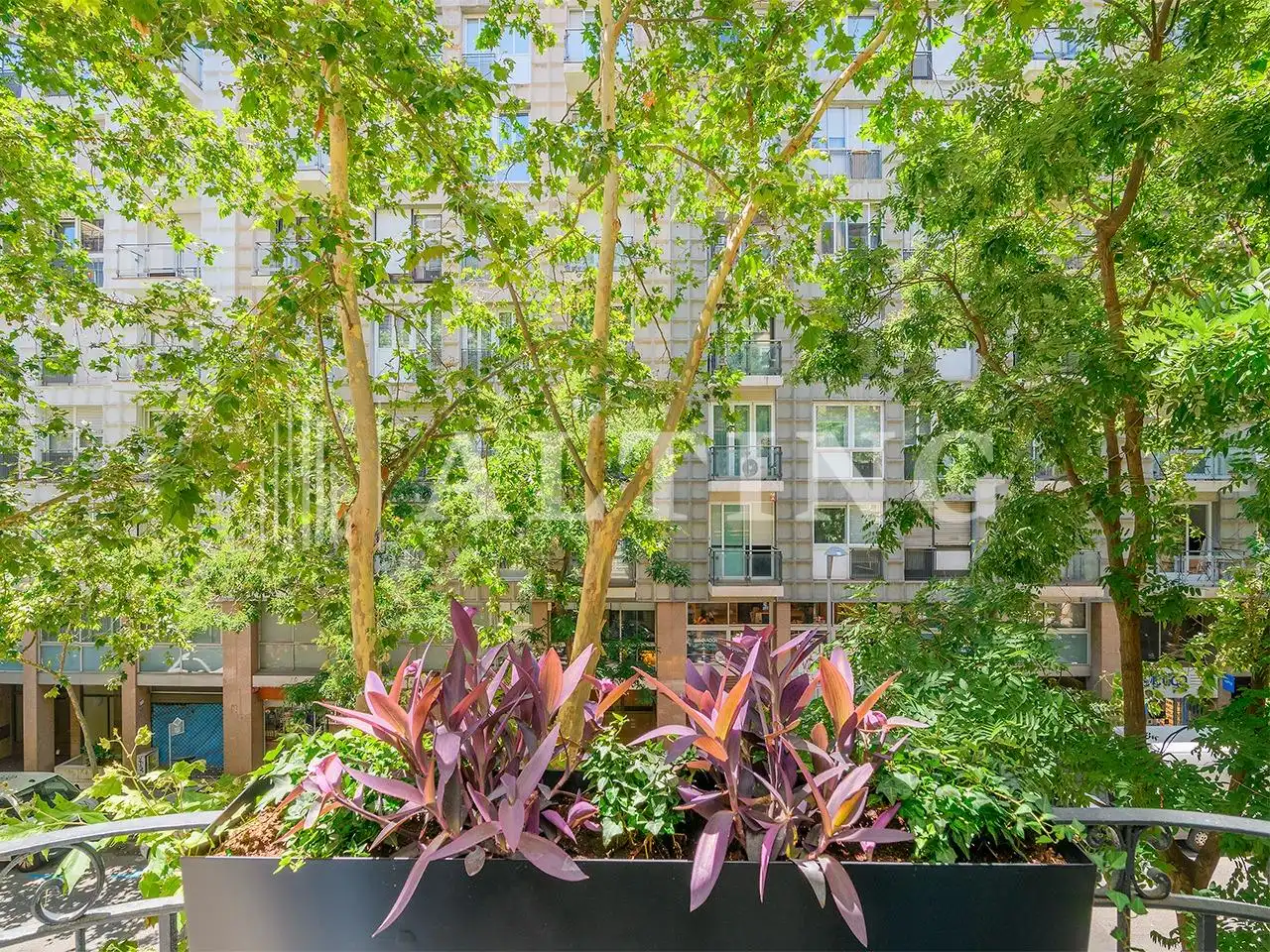 Terraza de Piso en venta en Barcelona con Aire acondicionado, Calefacción y Jardín privado