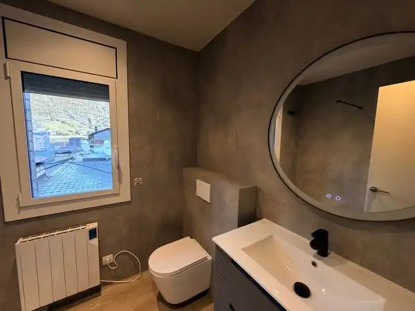 Baño de Piso de alquiler en Encamp con Aire acondicionado, Calefacción y Parquet