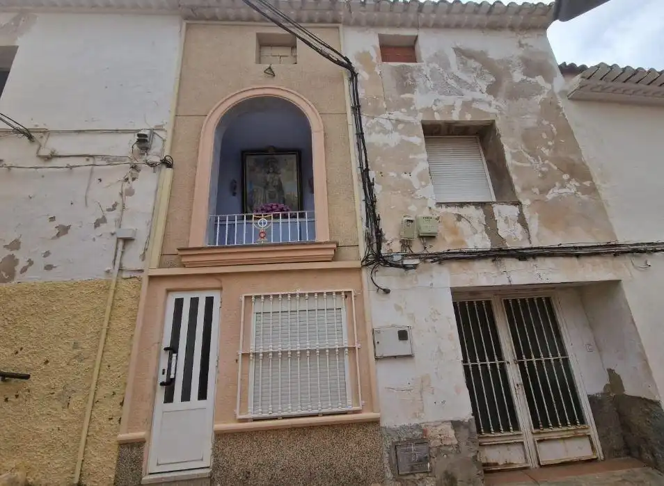 Vista exterior de Casa o xalet en venda en Petrer amb Terrassa