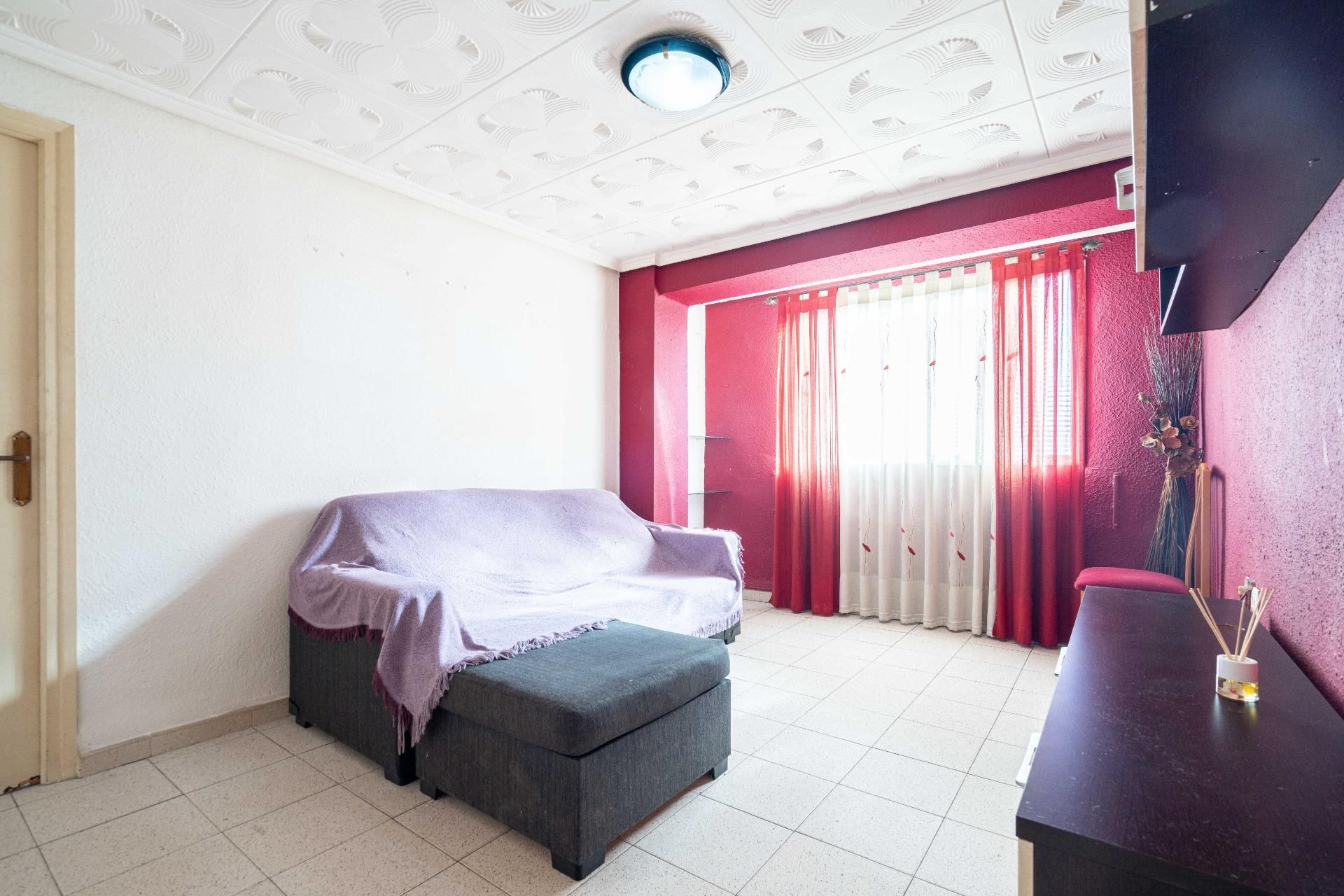 Habitación de Piso en venta en  Valencia Capital con Balcón