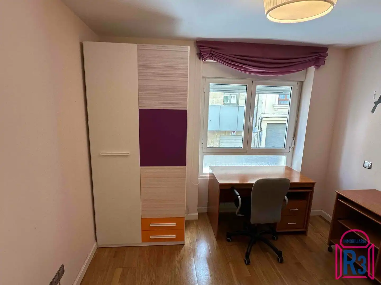 Habitación de Apartamento de alquiler en León Capital  con Calefacción y Amueblado