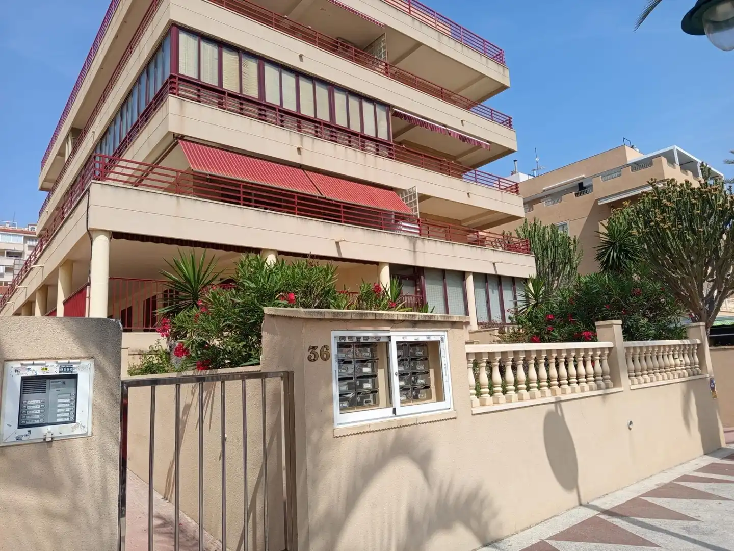 Appartement compact avec ascenseur à louer à Avenida de San Bartolomé de Tirajana 36, imagen 3