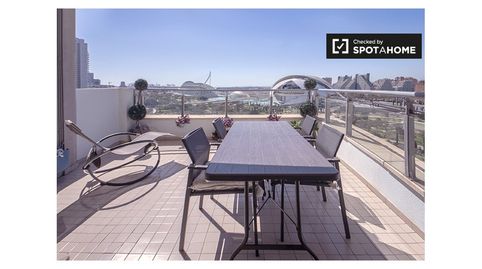Foto 5 de Piso de alquiler en Penya - Roja - Avda. Francia, Valencia Capital
