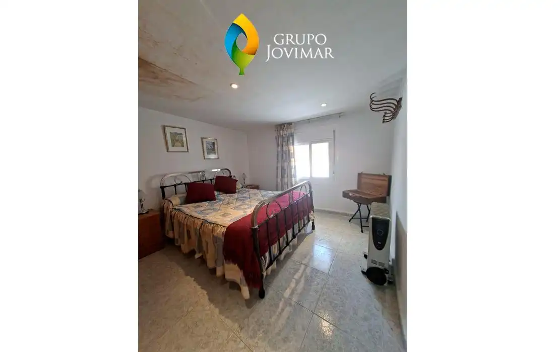 Dormitori de Casa o xalet en venda en Huéneja