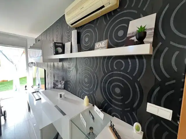 Planta baja en venta en La Ràpita con Terraza, Trastero y Balcón