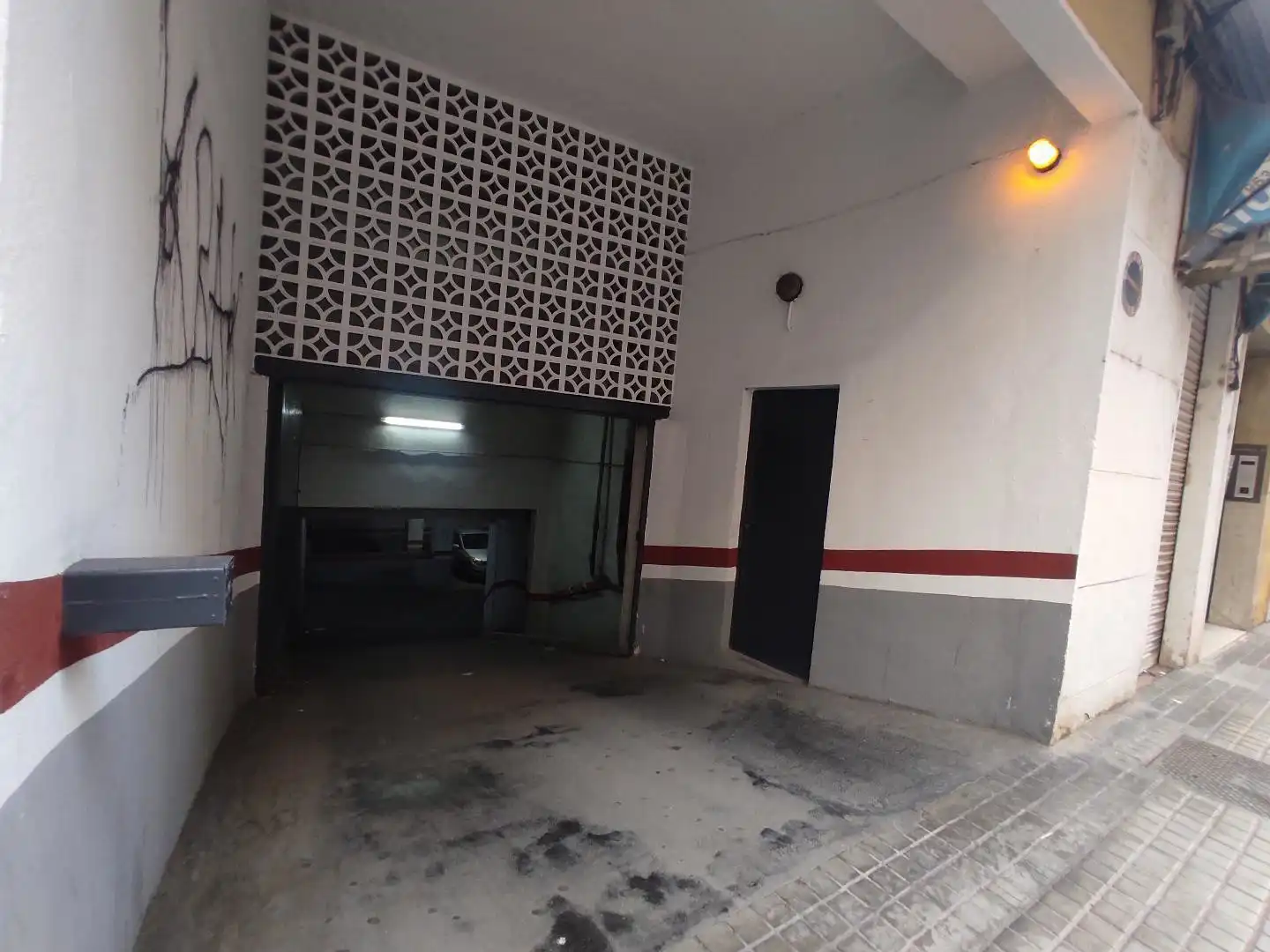 Garage zum Verkauf in Valencia
