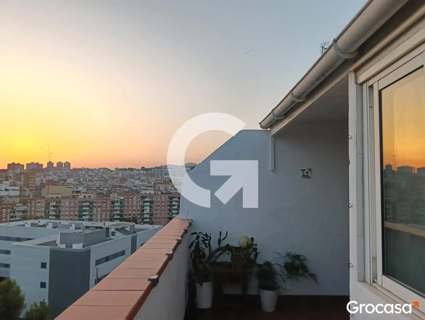 Terrassa de Àtic en venda en L'Hospitalet de Llobregat amb Aire condicionat i Terrassa