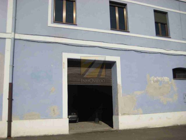 Nave industrial en Alquiler en El Berrón - La Carrera