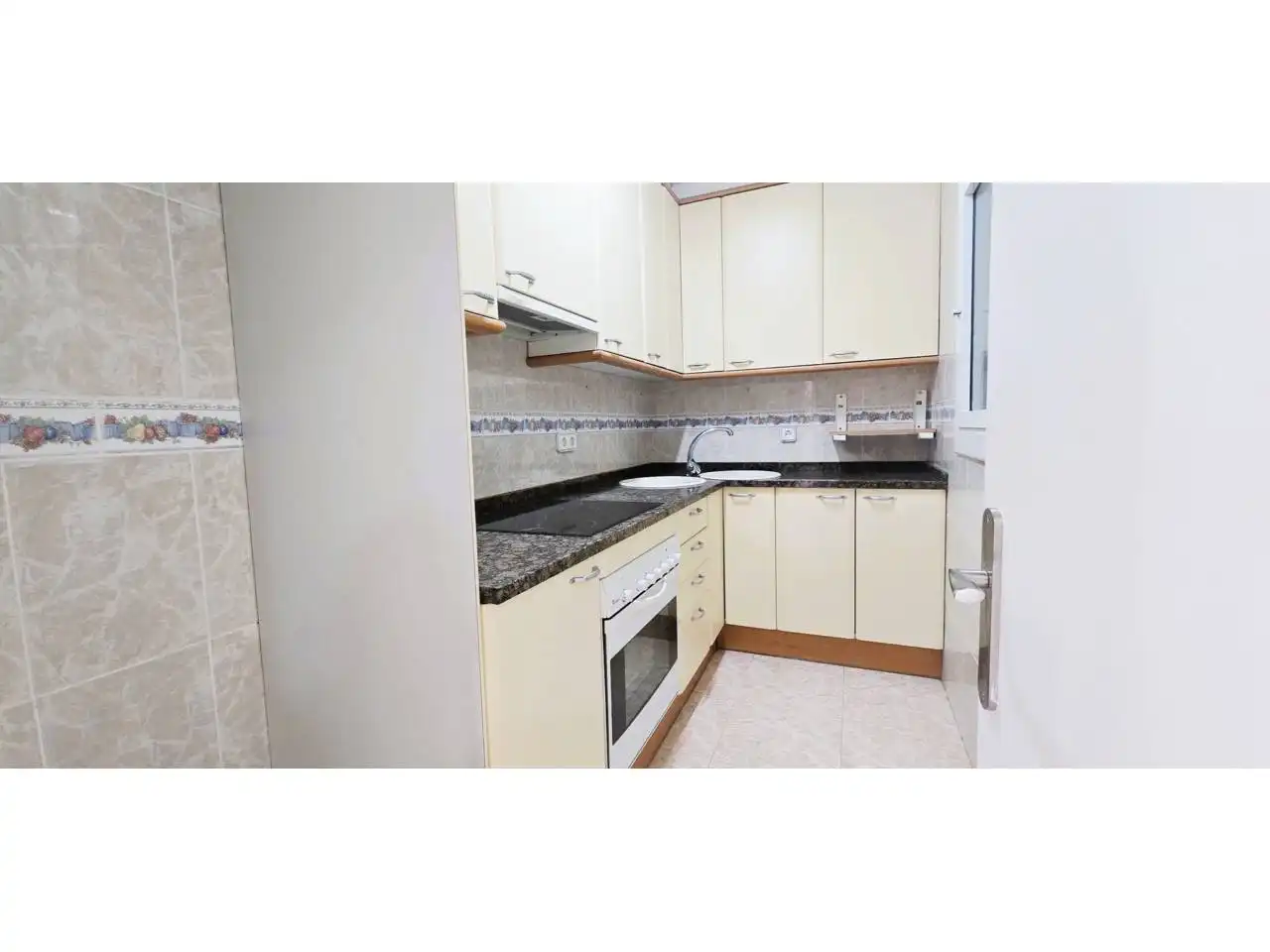 Cocina de Piso en venta en Terrassa con Calefacción y Parquet