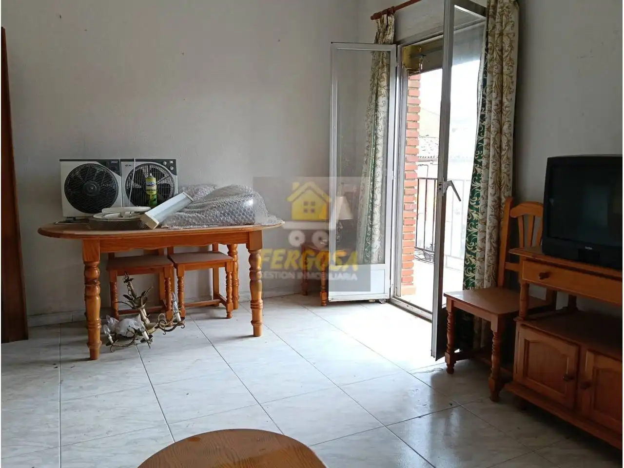 Schlafzimmer von Geschaftsraum zum Verkauf in Nombela mit Klimaanlage