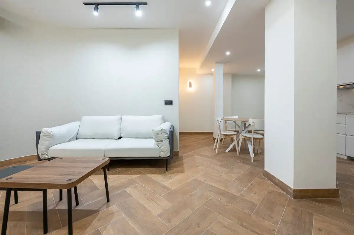 Loft zum Verkauf in Madrid mit Klimaanlage, Heizung und Möbliert