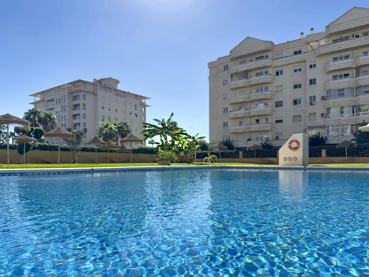 Swimming pool of Flat for sale in Málaga  with Air Conditioner, Terrace and Community pool