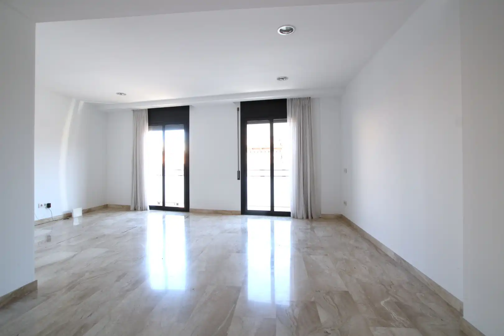 Sala de estar de Ático de alquiler en Argentona con Aire acondicionado, Terraza y Horno