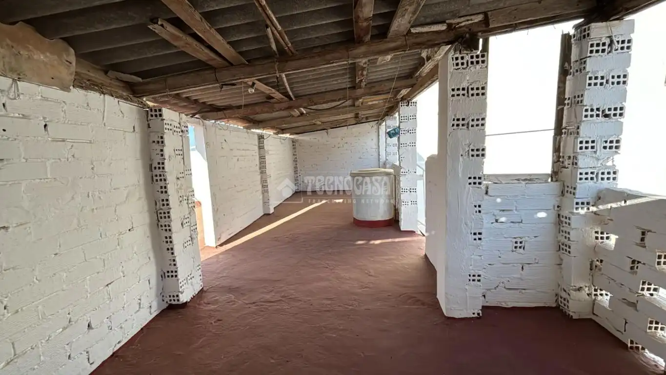 Casa adosada en venda a Centro