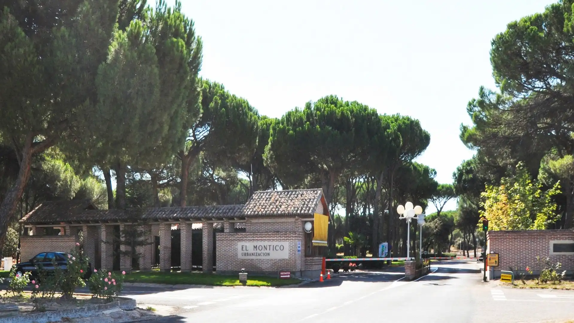 Vista exterior de Casa o chalet en venta en Tordesillas con Calefacción, Jardín privado y Parquet