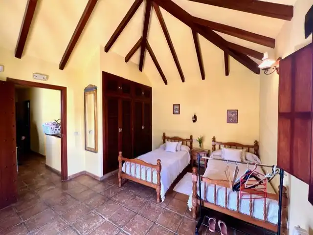 Habitación de Casa o chalet en venta en Marbella con Aire acondicionado, Calefacción y Jardín privado