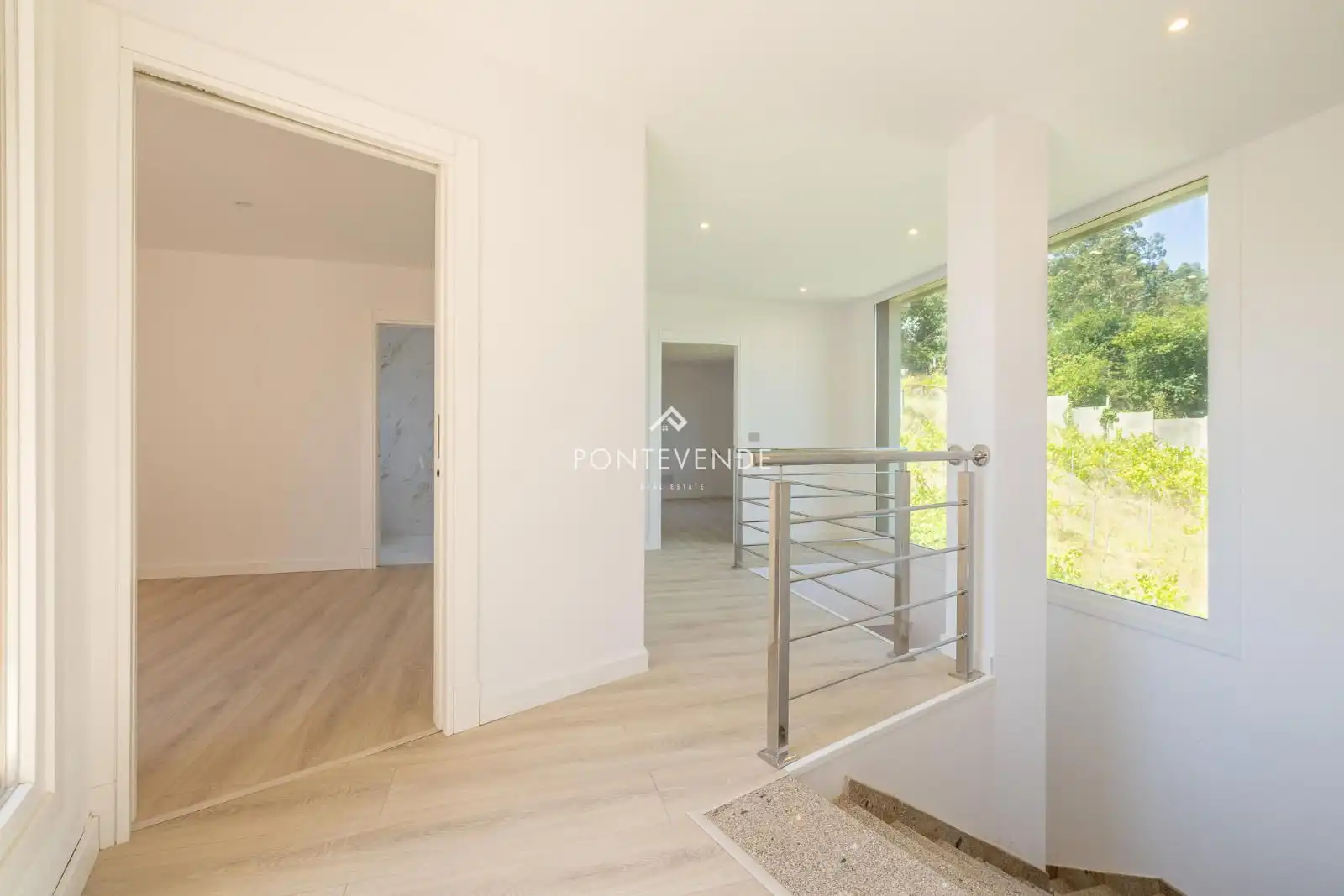 Houses for sale in Sanxenxo  with Private garden, Parquet flooring and Terrace