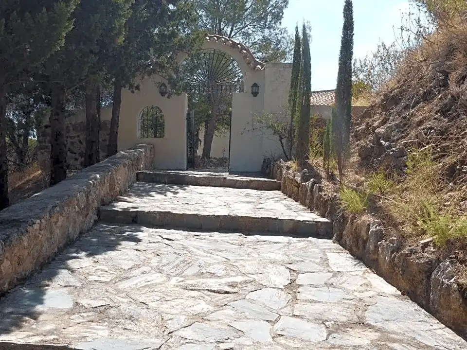 Inmuebles singulares en venta en Alozaina, imagen 3