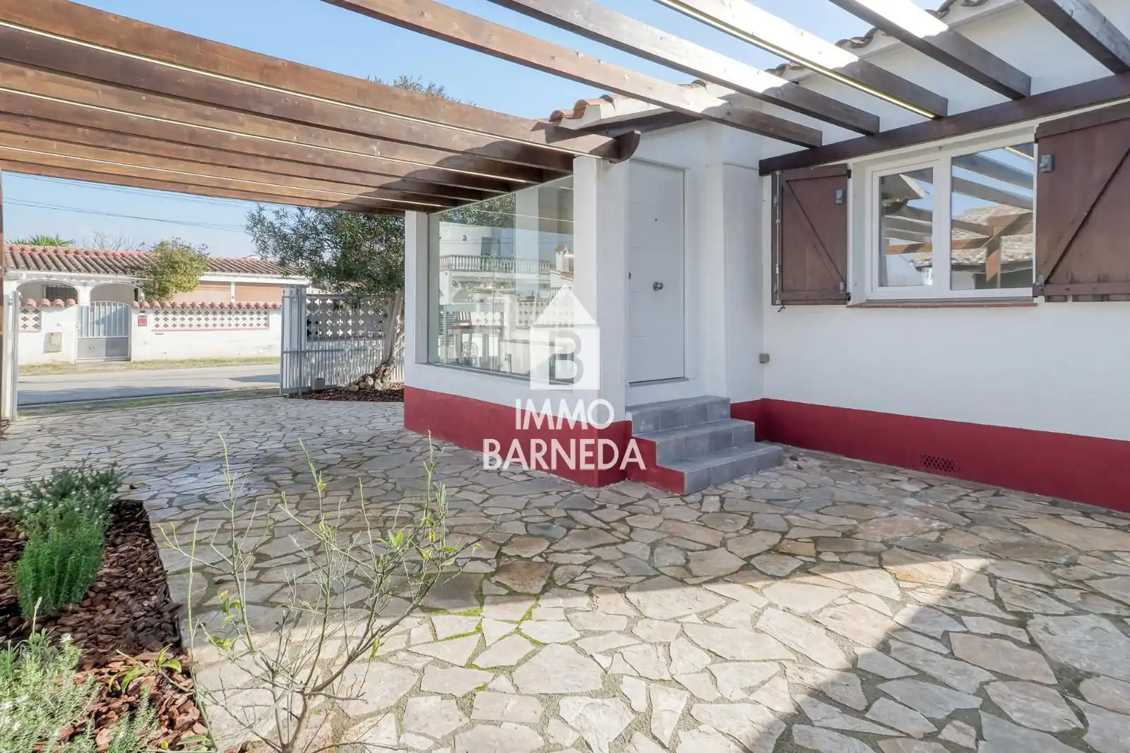 Vista exterior de Casa o chalet en venta en Empuriabrava con Aire acondicionado, Calefacción y Jardín privado