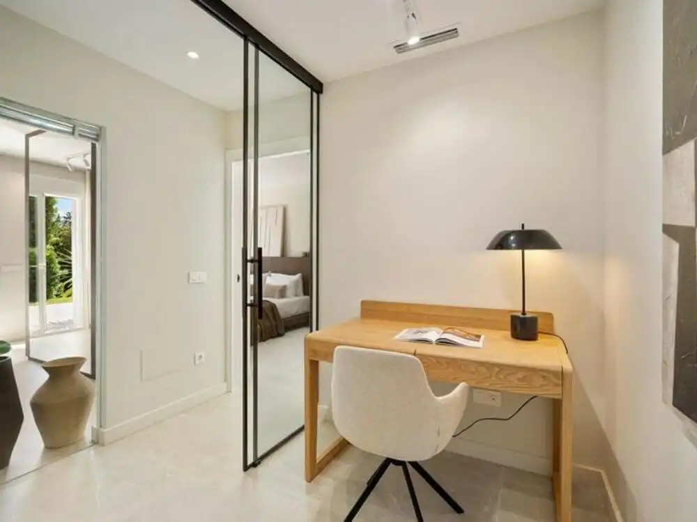 Reihenhaus mit Pool zum Verkauf in Nueva Andalucía, imagen 19