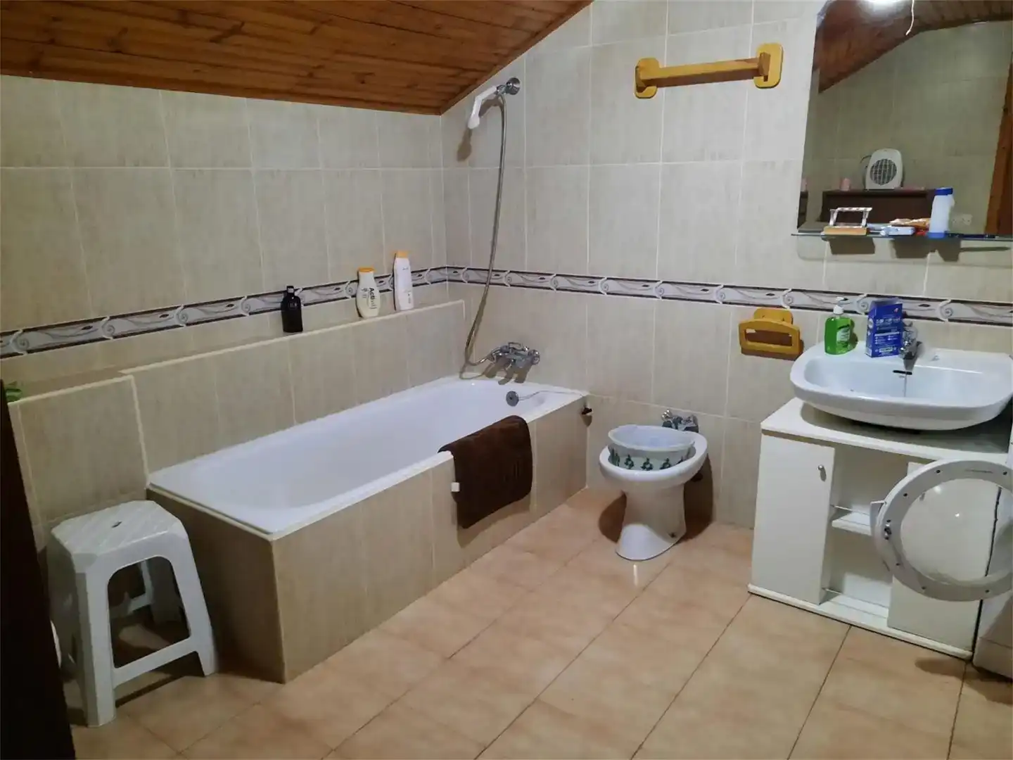 Bany de Finca rústica en venda en Leiro amb Piscina i Balcó