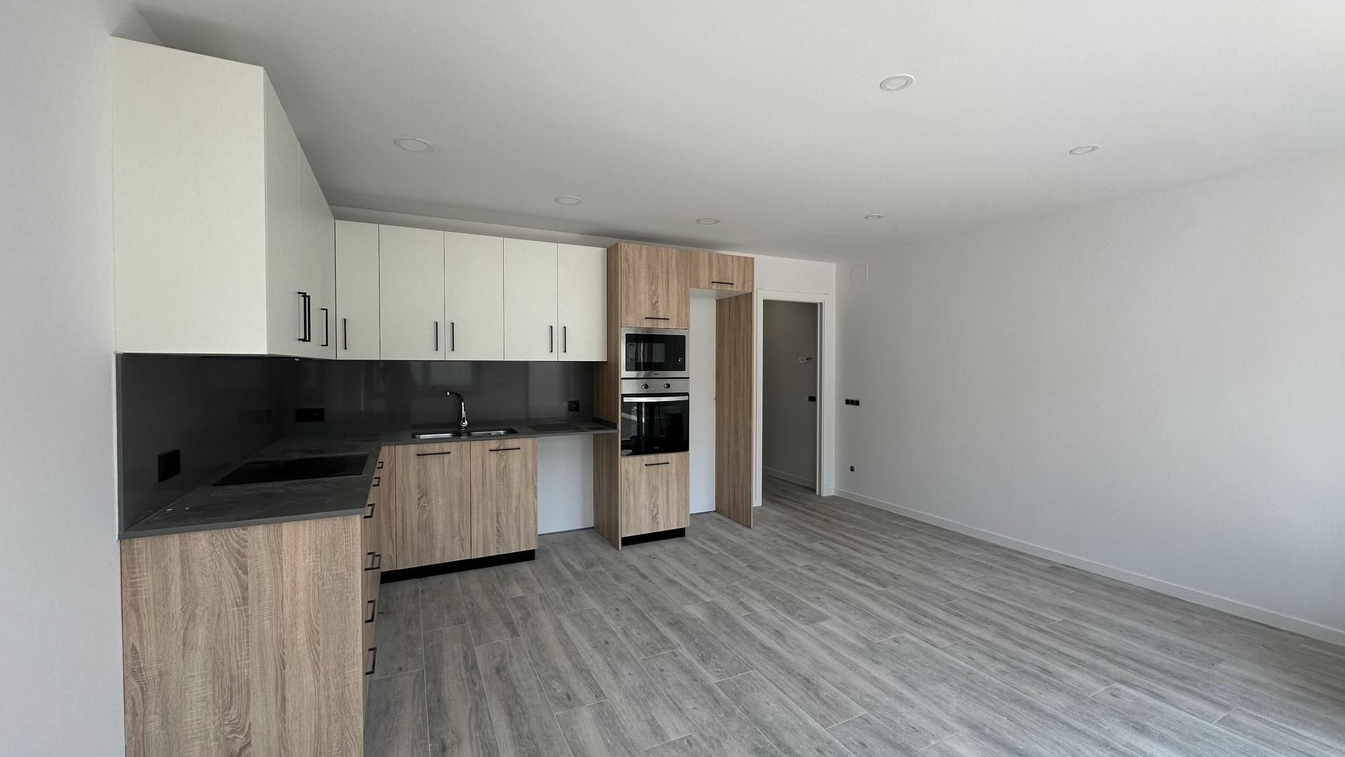 Cocina de Casa adosada en venta en Sant Celoni con Calefacción, Horno y Microondas