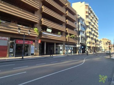 Ufficio con ascensore in vendita a Avenida Zaragoza 20