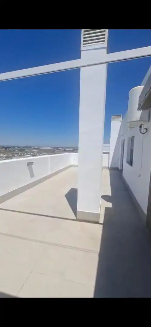 Terraza de Ático de alquiler en Aldaia con Aire acondicionado, Parquet y Terraza