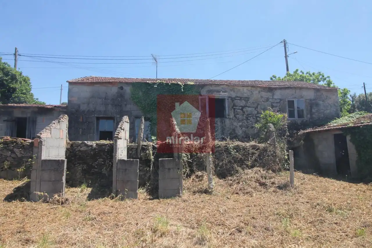 Vista exterior de Casa o xalet en venda en As Neves   amb Calefacció i Jardí privat