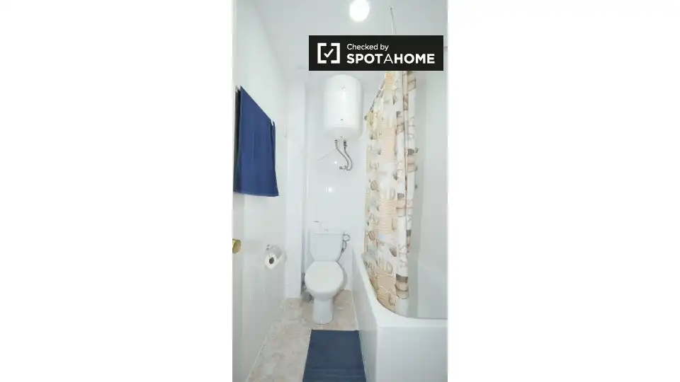 Room in Barcelona, Barcelona