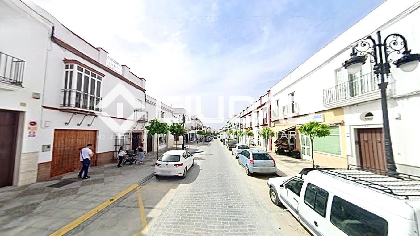 Vista exterior de Estudio en venta en Lebrija