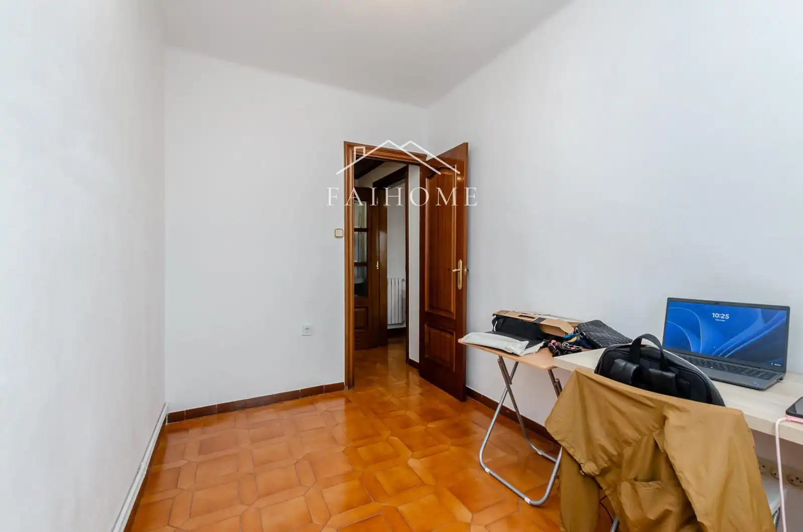 Piso en venta en Sabadell con Calefacción, Parquet y Terraza