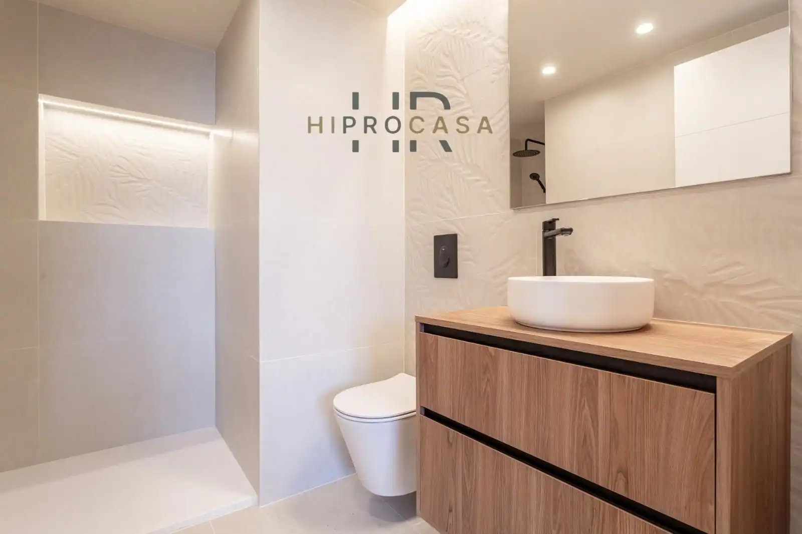 Baño de Ático en venta en Vila-seca con Aire acondicionado, Calefacción y Terraza