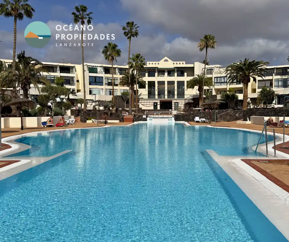 Vista exterior de Estudio en venta en Teguise con Piscina comunitaria