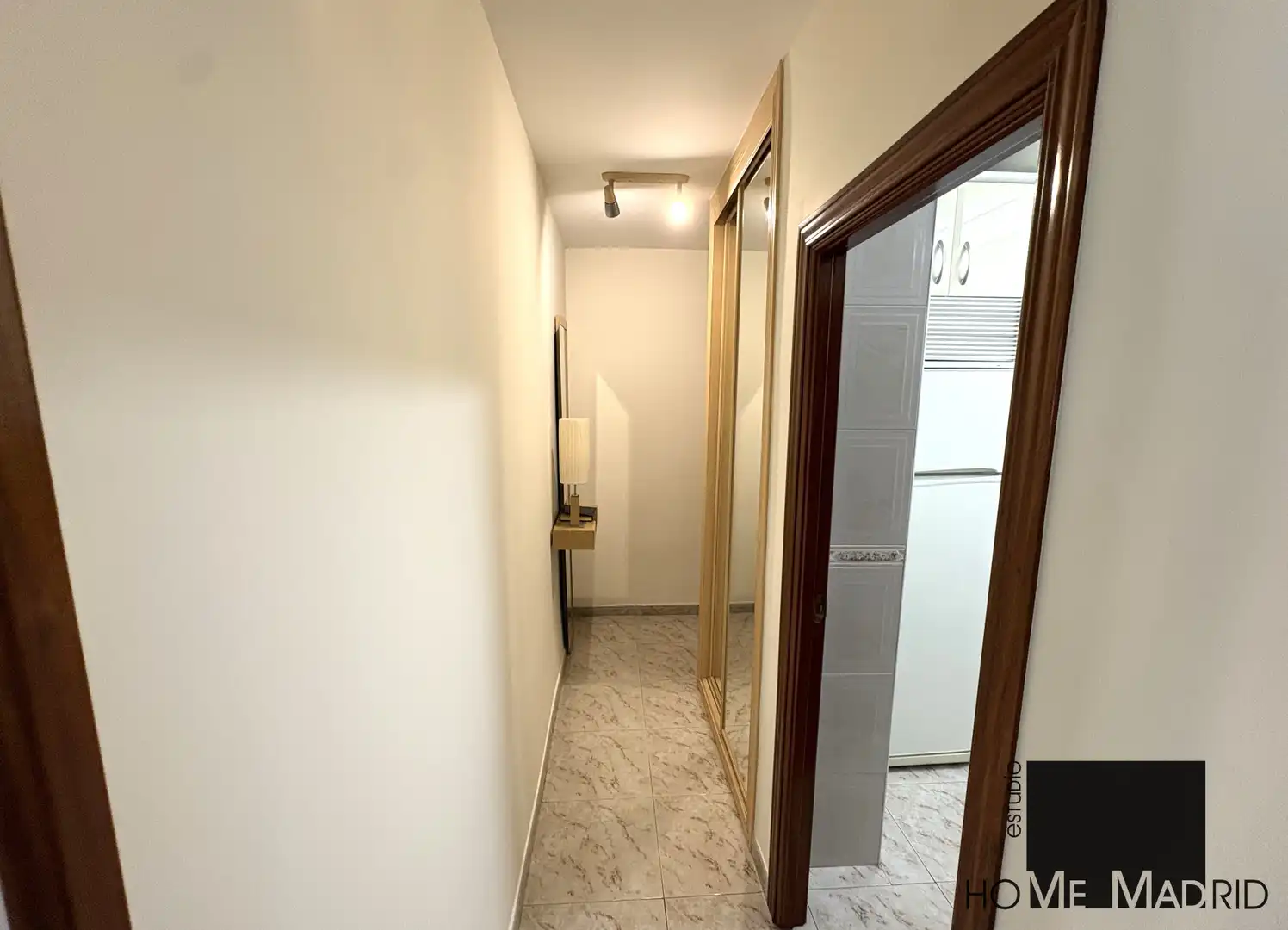 Wohnung zur Miete in Calle de La Bañeza, Pilar
