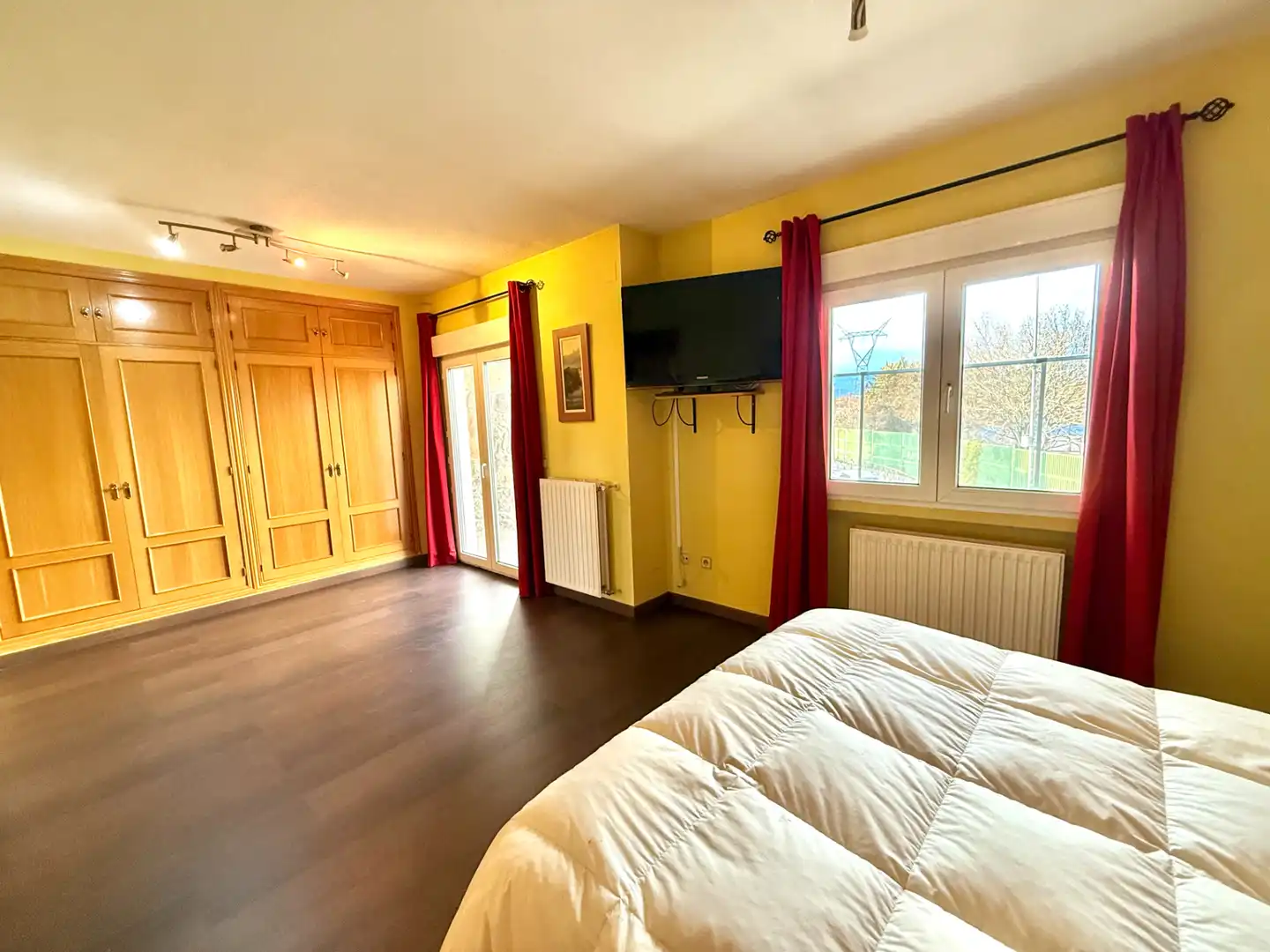 Habitación de Casa o chalet en venta en Galapagar con Calefacción, Jardín privado y Terraza