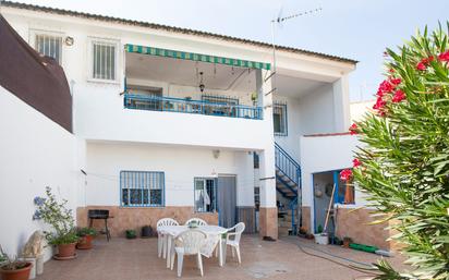 Exterior view of Single-family semi-detached for sale in Fuente Vaqueros  with Heating, Private garden and Terrace