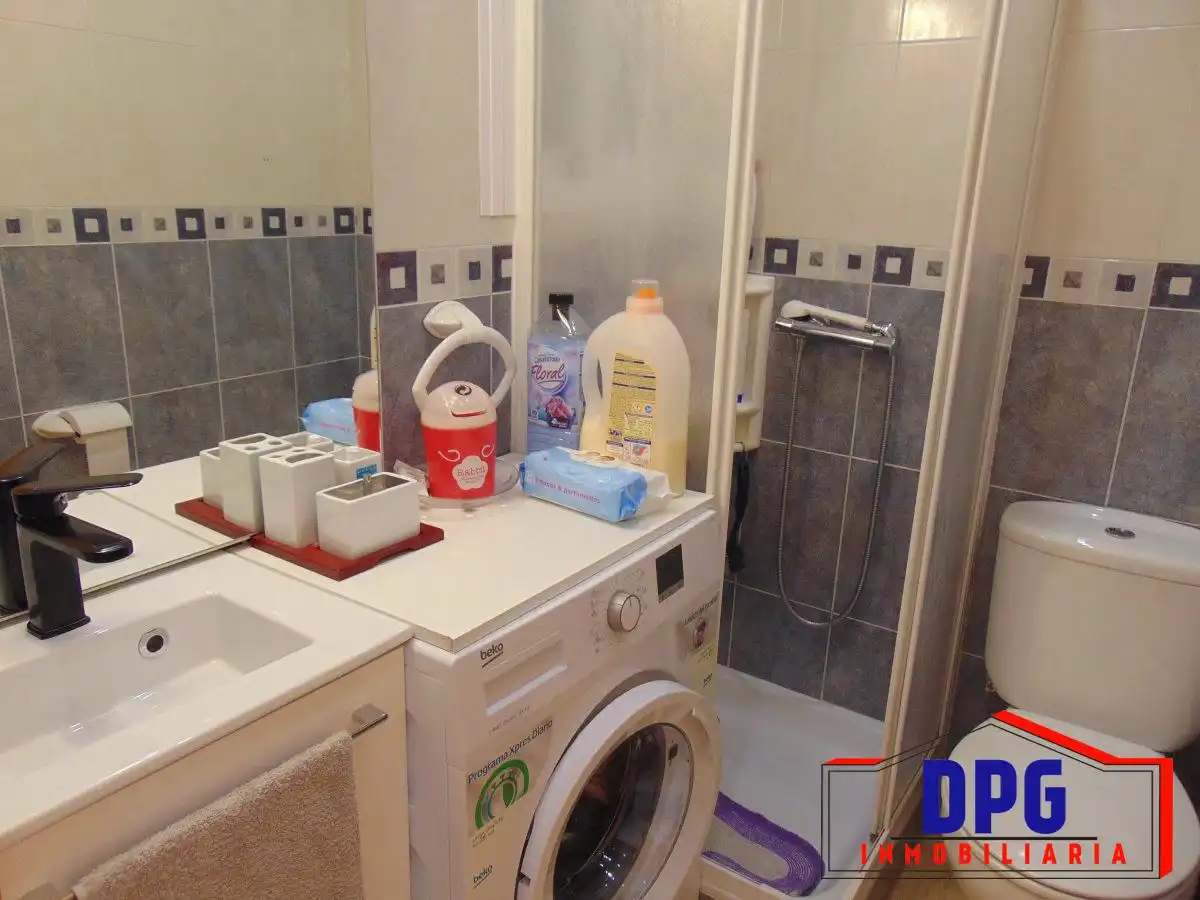 Baño de Apartamento en venta en Garrucha con Aire acondicionado, Terraza y Amueblado