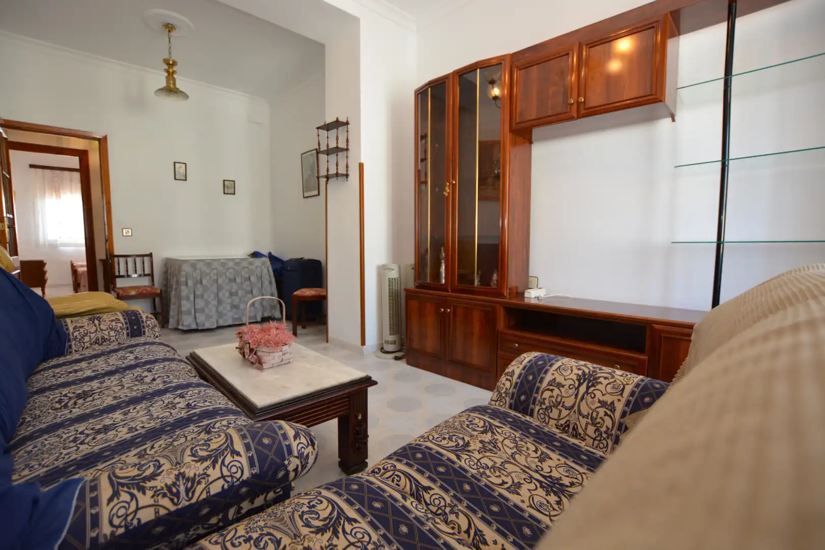 Sala de estar de Casa adosada en venta en Santa Olalla del Cala con Aire acondicionado, Terraza y Balcón