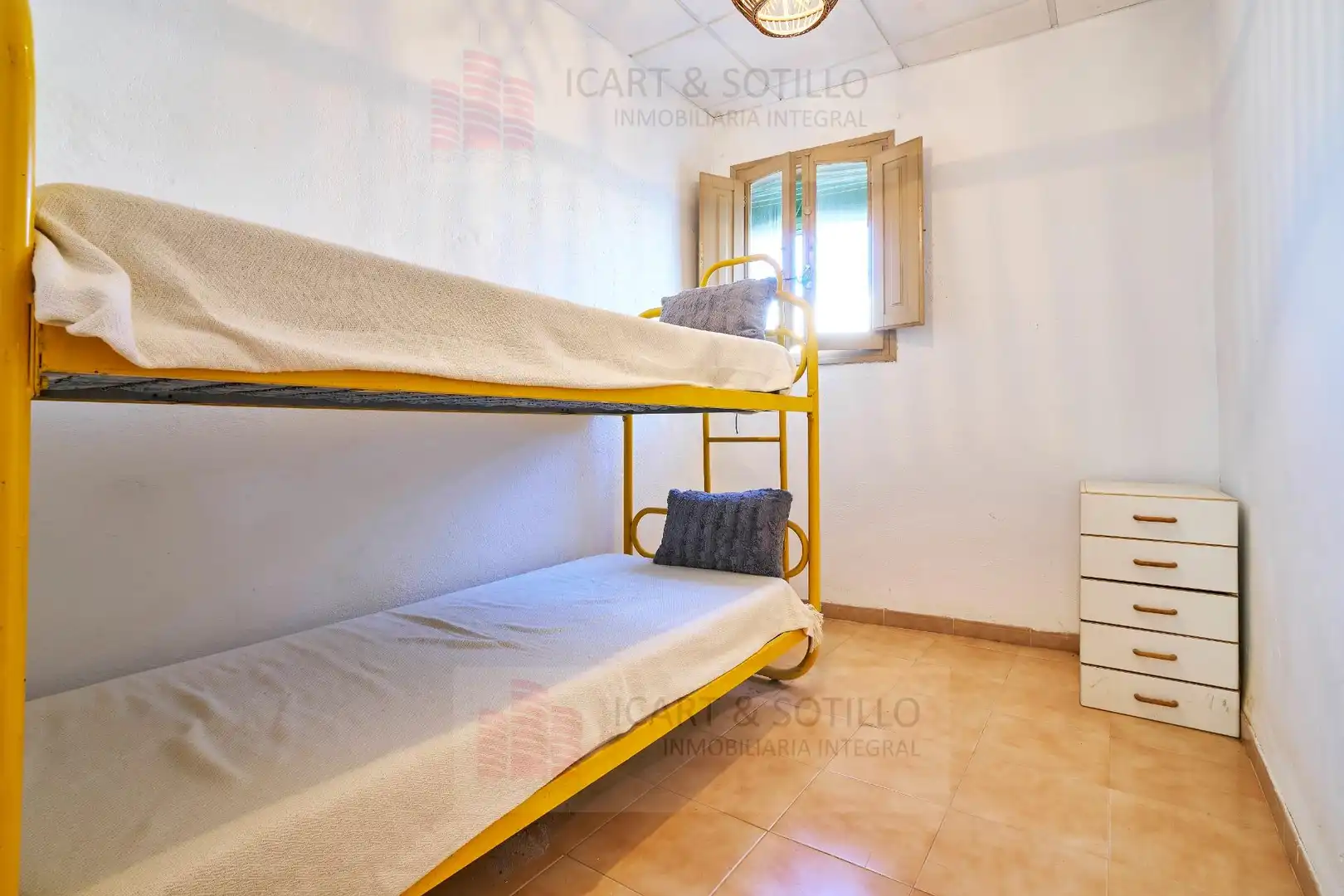Bedroom of Houses for sale in Alcanar  with Terrace, Storage room and Swimming Pool