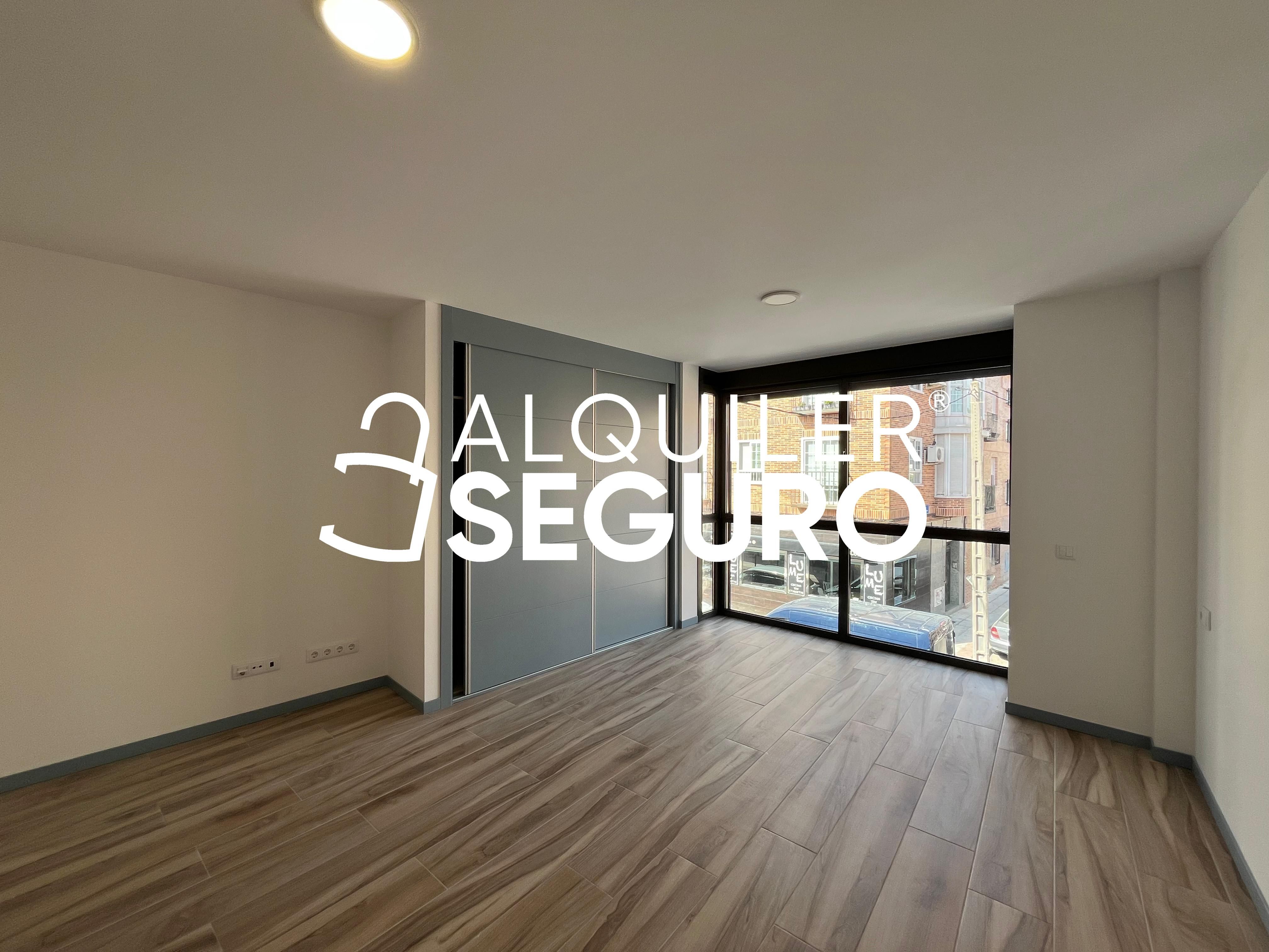 Schlafzimmer von Wohnung miete in Fuenlabrada mit Klimaanlage und Heizung